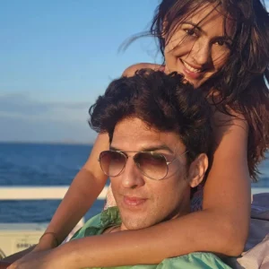 manish raisinghan first wife