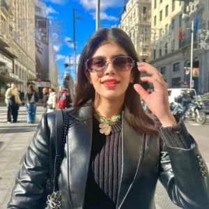 sanjana sanghi height