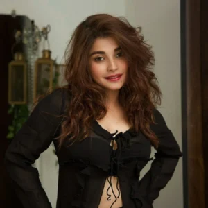 harsha khandeparkar height