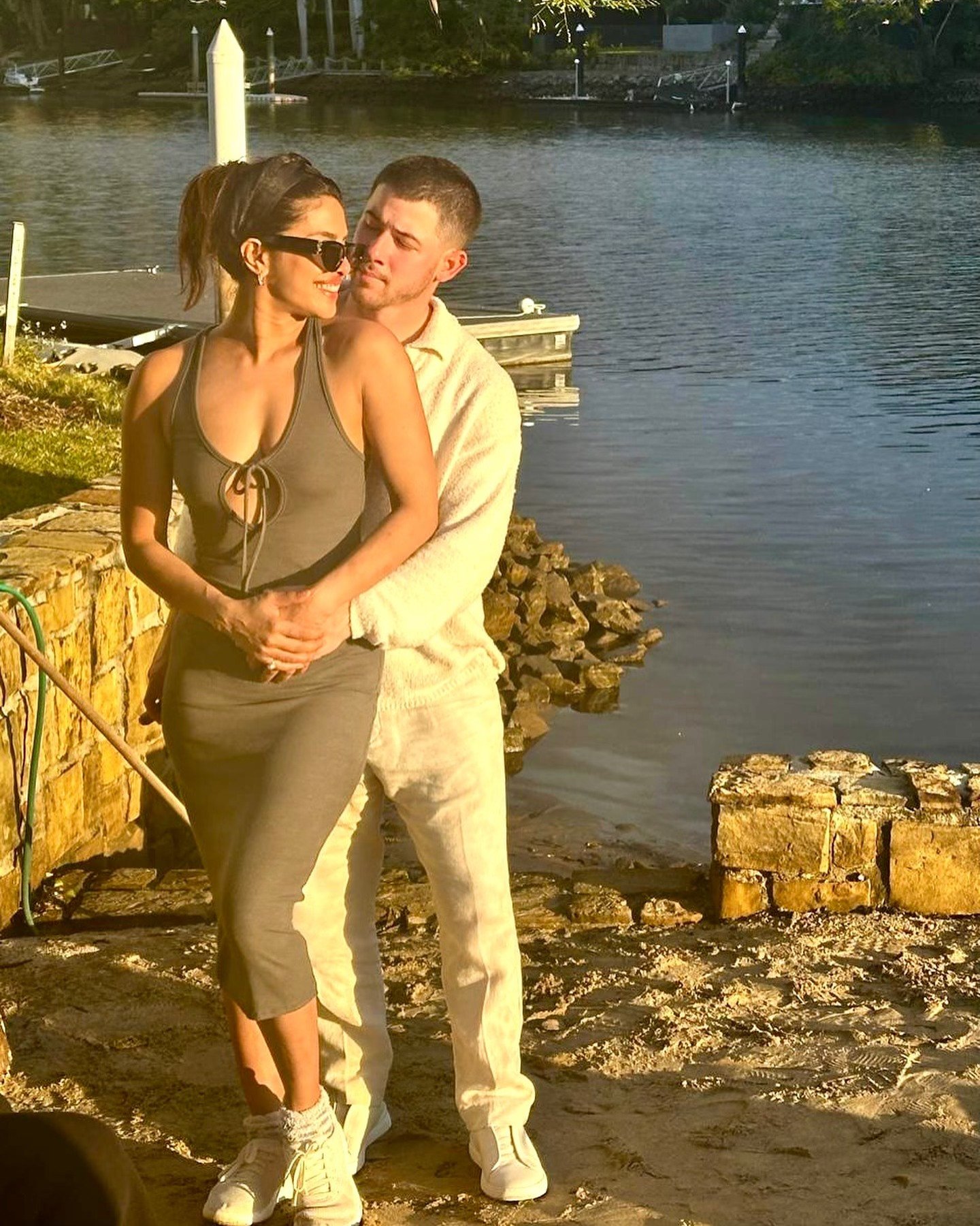 Priyanka Chopra height in feet