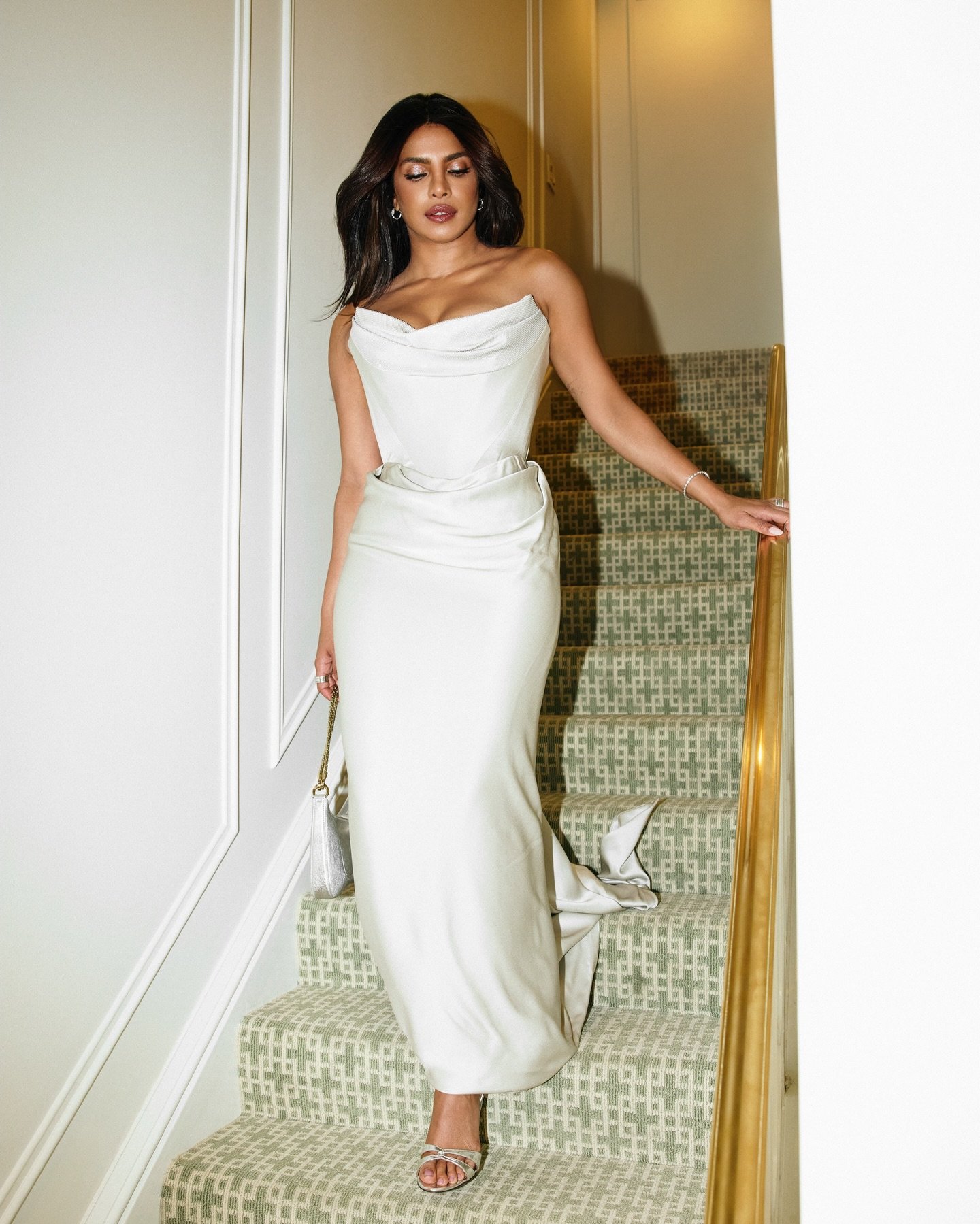 Priyanka Chopra height in feet